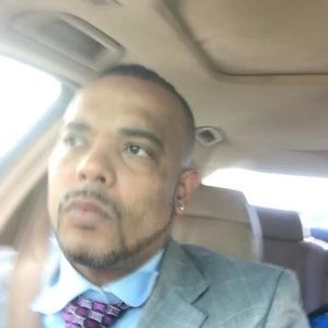 Meet your Posher, Mark